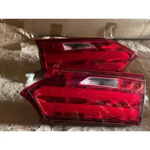 TOYOTA ALTIS(2014年）後燈（內）後蓋燈（9成新有LED）左十右1組