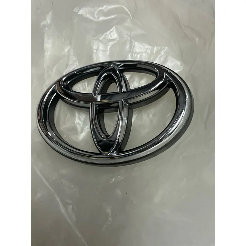 Toyota 瑞獅（92-98） 水箱護罩標誌