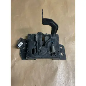 三菱 FORTIS 正廠 引擎蓋六角鎖 （9成新）