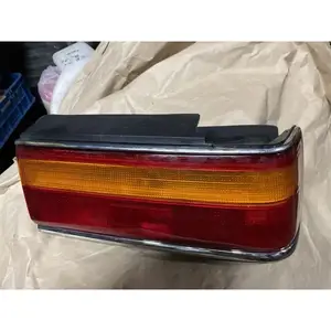 喜美16V(90年）4門 正廠右後燈