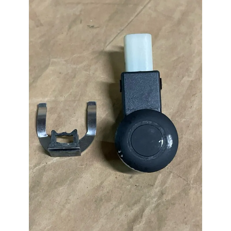 現代 MATRIX LAITA 正廠 倒車雷達