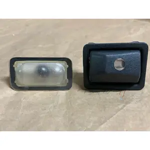 寶獅 305 牌照燈 夜讀燈室內燈