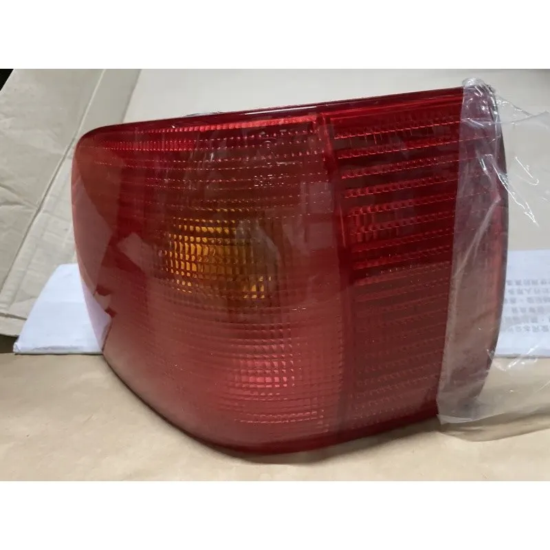 奧迪 Audi80（91年）進口美規左後燈