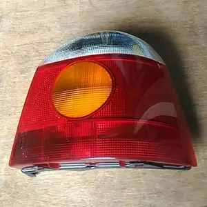 雷諾 TWINGO 正廠右後燈