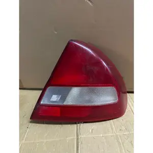 三菱 菱帥 LANCER VIRAGE 97年 正廠 右後燈（8成新）