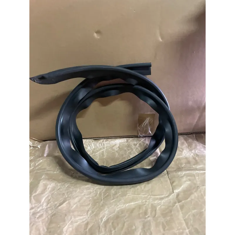 大發 新象 正廠 屋頂水槽橡皮（右）