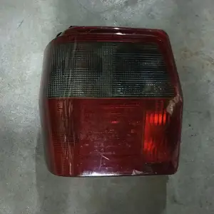 FIAT飛雅特UNO (90年) 正廠左 後燈