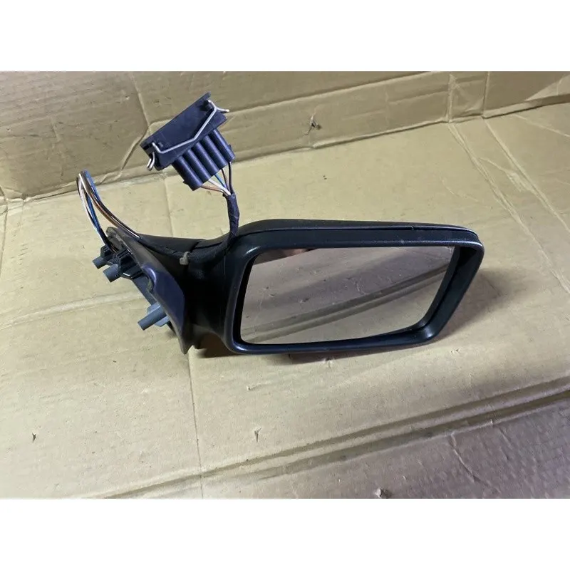 SEAT 喜悅 巴塞隆納（92年-）正廠右電動後視鏡