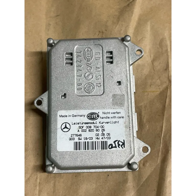 賓士 BENZ R350 原廠 大燈穩壓器 大燈安定器(9成新）